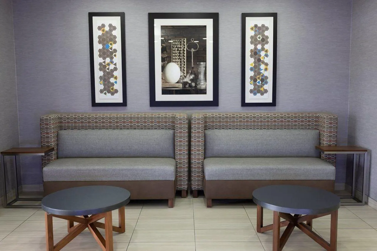 Holiday Inn Express & Suites - Nashville Metrocenter Downtown By Ihg Hotel